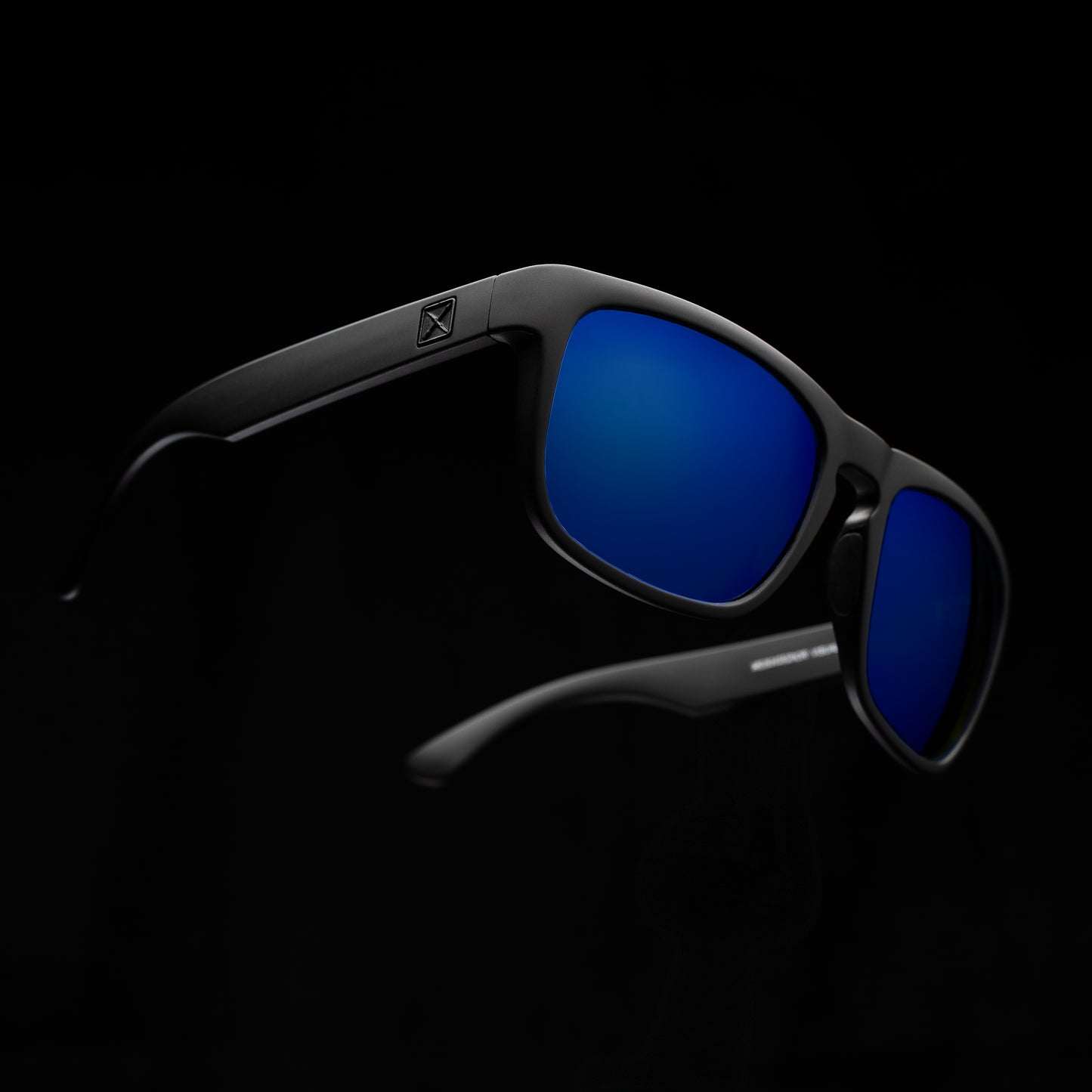 81's Lens Replacement Service